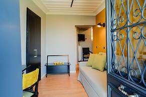 Aethra Boutique Rooms