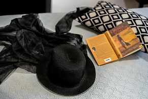 Aethra Boutique Rooms