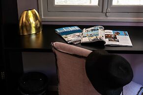 Aethra Boutique Rooms