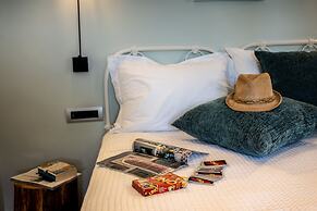 Aethra Boutique Rooms