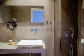 Aethra Boutique Rooms