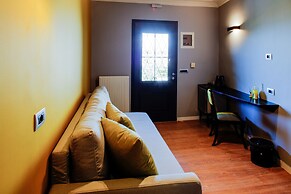 Aethra Boutique Rooms