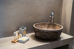 Aethra Boutique Rooms