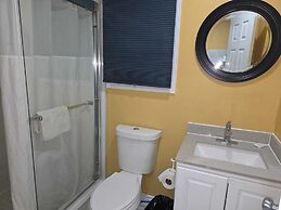 Lakeview Motel
