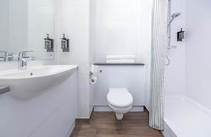 Travelodge Gatwick Airport Central