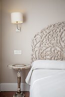 Hi Valencia Boutique