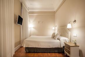 Hi Valencia Boutique