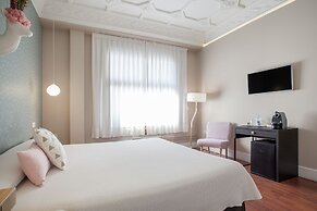 Hi Valencia Boutique