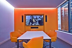 EVOLUTION Lisboa Hotel