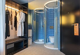 EVOLUTION Lisboa Hotel