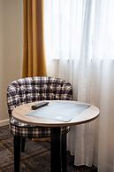 Almondsbury Inn & Lounge