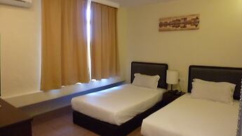DM Hotel