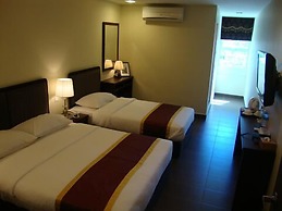 DM Hotel