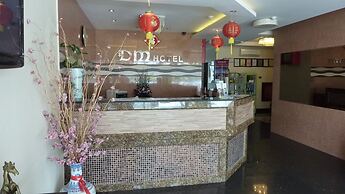 DM Hotel