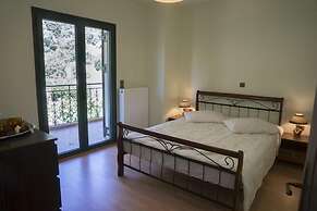 Elia Therissos Maisonettes