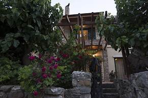 Elia Therissos Maisonettes