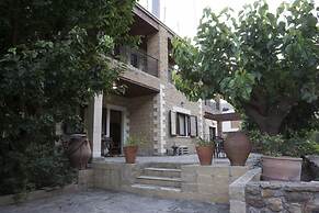 Elia Therissos Maisonettes