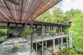 Plantation Urban Resort & Spa