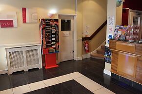 Belgrave House Hotel