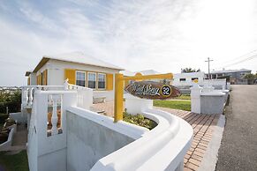 Windsong Guest Apartments