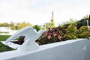 Windsong Guest Apartments