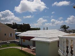 Windsong Guest Apartments