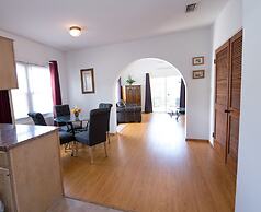 Windsong Guest Apartments