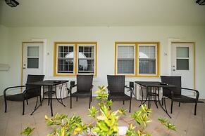 Windsong Guest Apartments