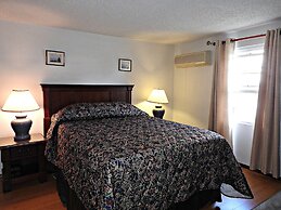 Windsong Guest Apartments