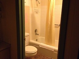 Parkview Motel