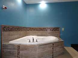 Plymouth Bay Inn and Suites