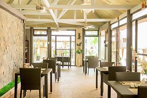 Alona Northland Resort