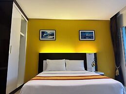 Gypsy Sea View Resort