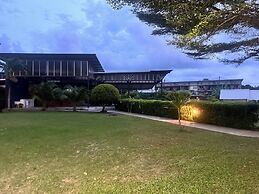 Gypsy Sea View Resort