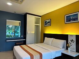 Gypsy Sea View Resort