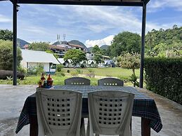 Gypsy Sea View Resort