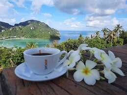 Gypsy Sea View Resort