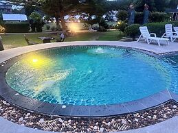 Gypsy Sea View Resort