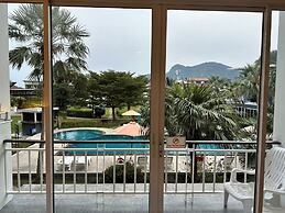 Gypsy Sea View Resort