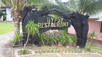 Gypsy Sea View Resort