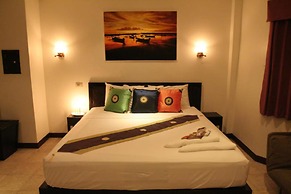 Angus O'Tool's Irish Pub Guesthouse