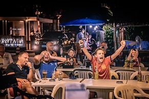 Angus O'Tool's Irish Pub Guesthouse