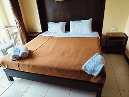 Starbeach Guest House