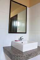 Starbeach Guest House