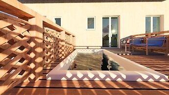 Mystery Skiathos Luxury Residence