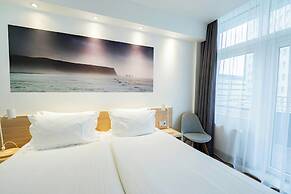 Storm Hotel by Keahotels