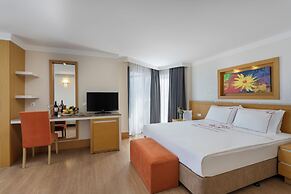 Limak Limra Hotel & Resort