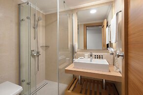 Limak Limra Hotel & Resort