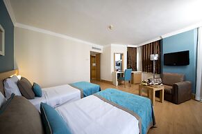 Limak Limra Hotel & Resort