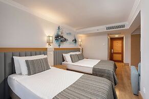 Limak Limra Hotel & Resort